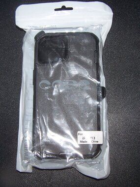 Best Quality iPhone 14 & iPhone 13 Defender Style Case - Black NIP